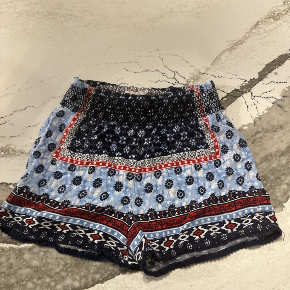 BLU PEPPER Boho Shorts-Size M